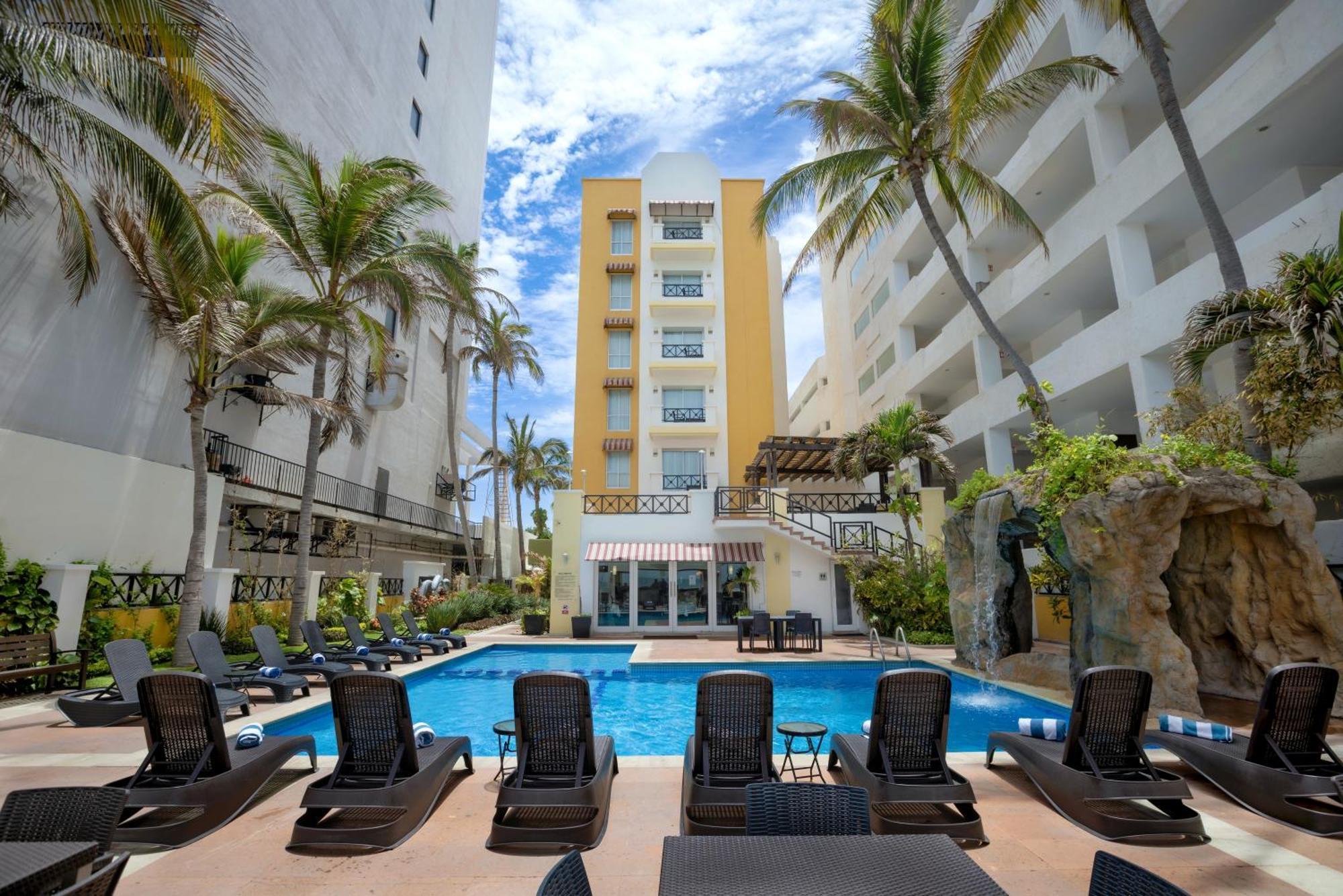 Best Western Hotel Posada Freeman Zona Dorada Mazatlán Kültér fotó