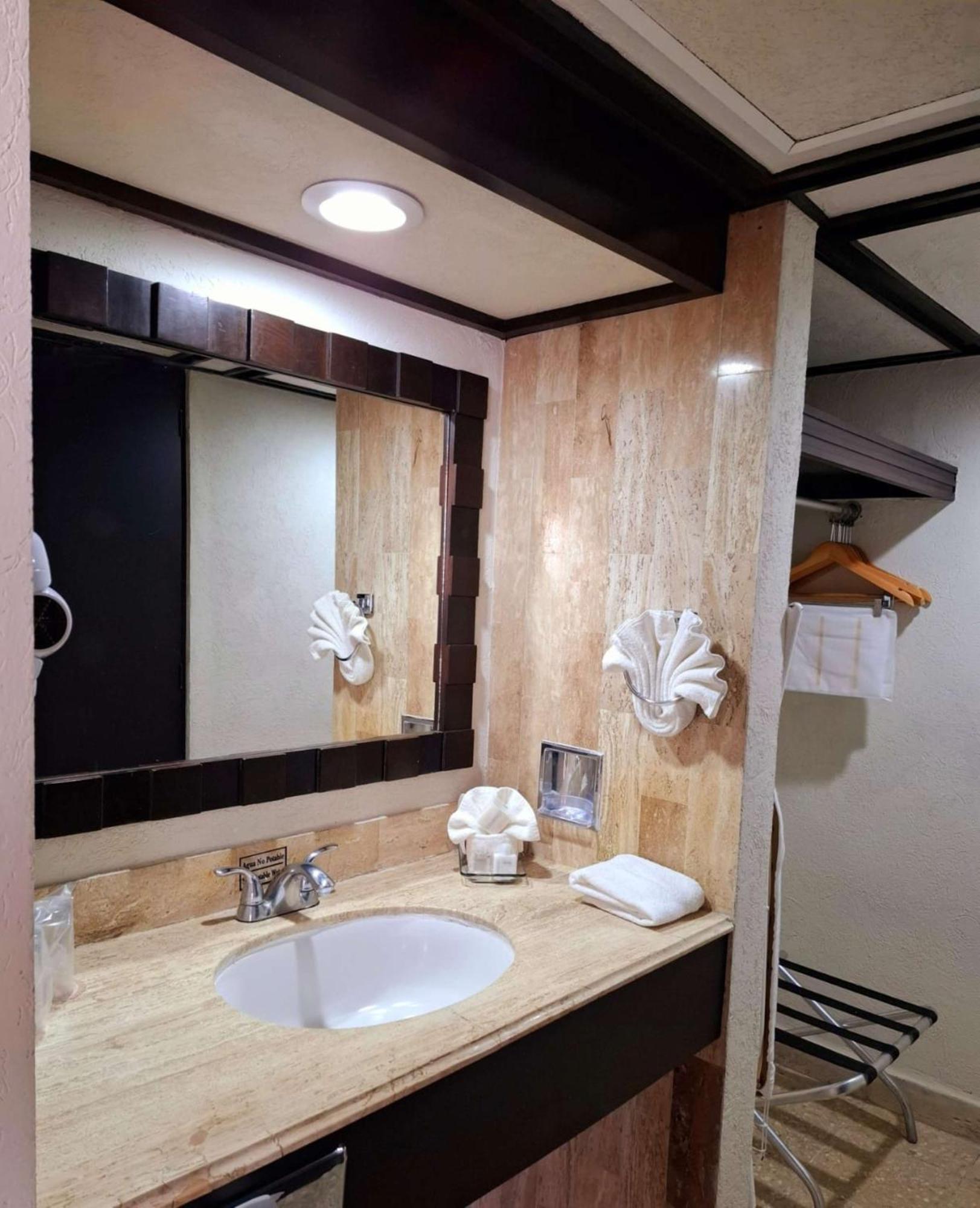 Best Western Hotel Posada Freeman Zona Dorada Mazatlán Kültér fotó